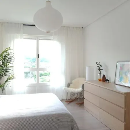 Appartamento Apartamento Con Y Zona De Trabajo En Castro *